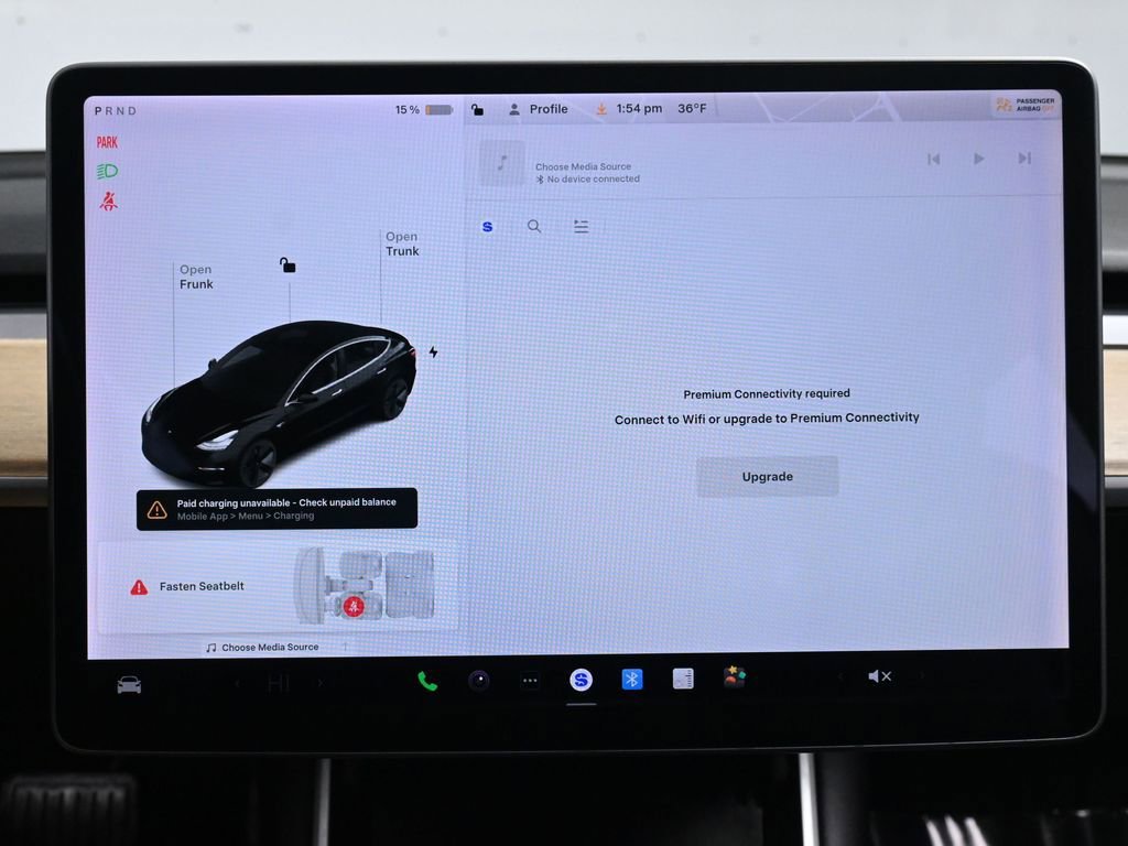 Used 2018 Tesla Model 3 Long Range image 28