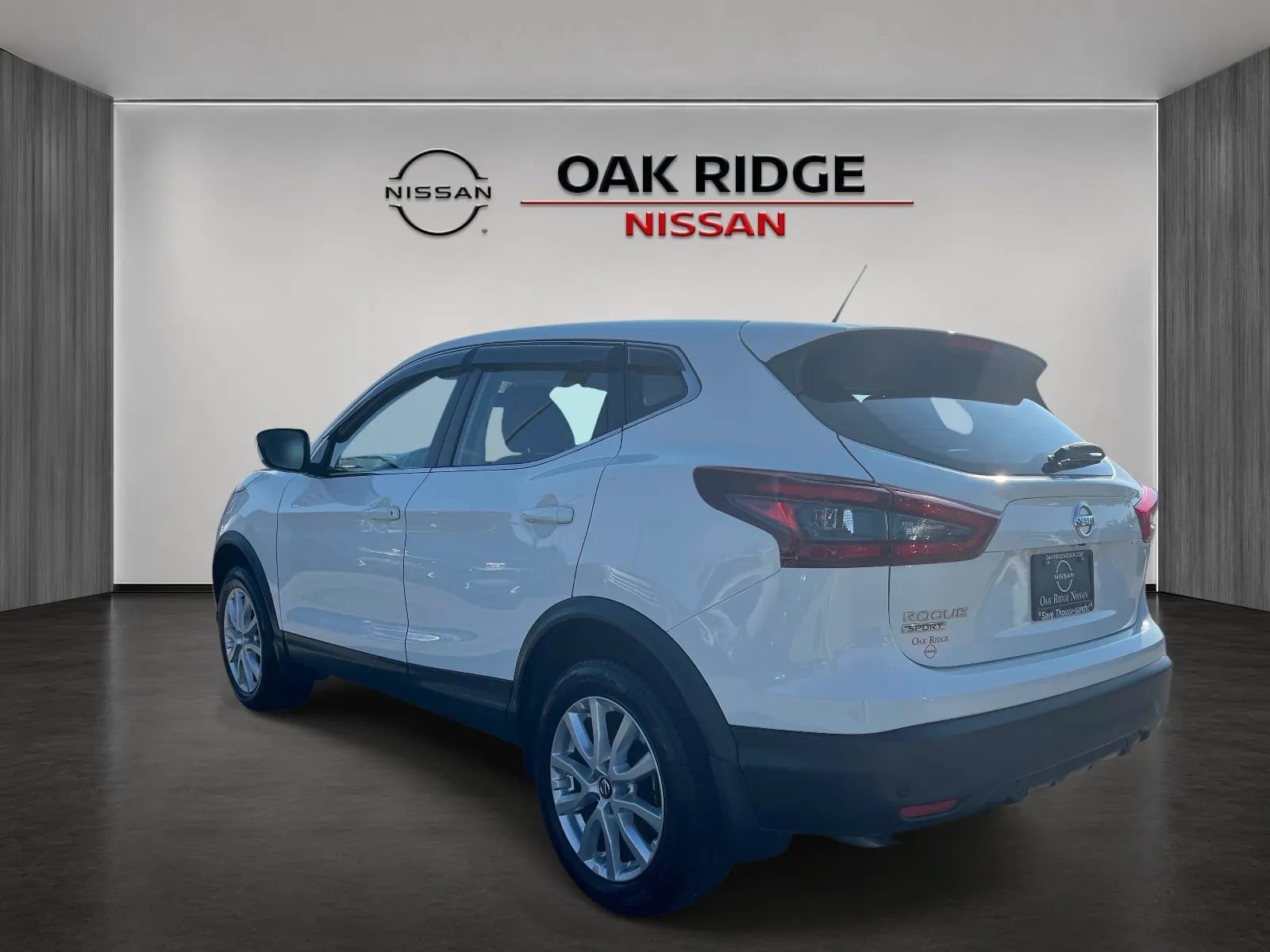 Used 2022 Nissan Rogue Sport S FWD image 5