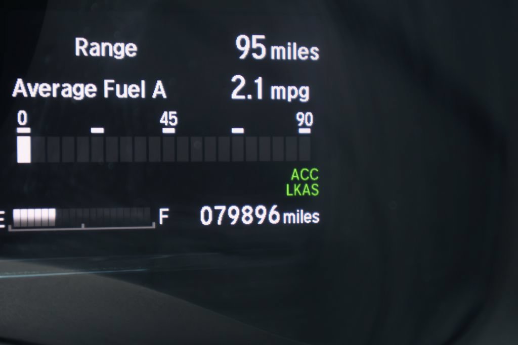 Used 2018 Honda Fit EX image 2