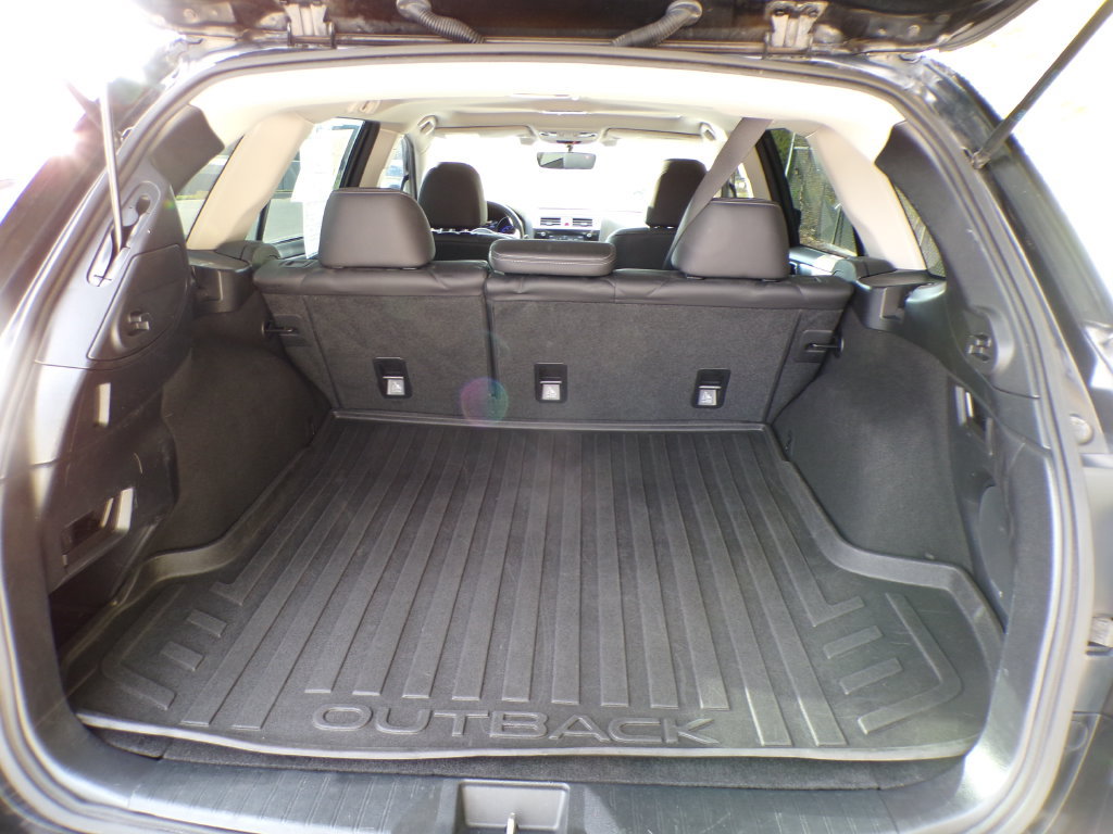 Used 2017 Subaru Outback 2.5i Limited AWD/4WD image 20