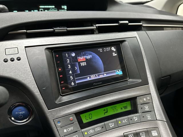 Used 2014 Toyota Prius Two FWD image 11