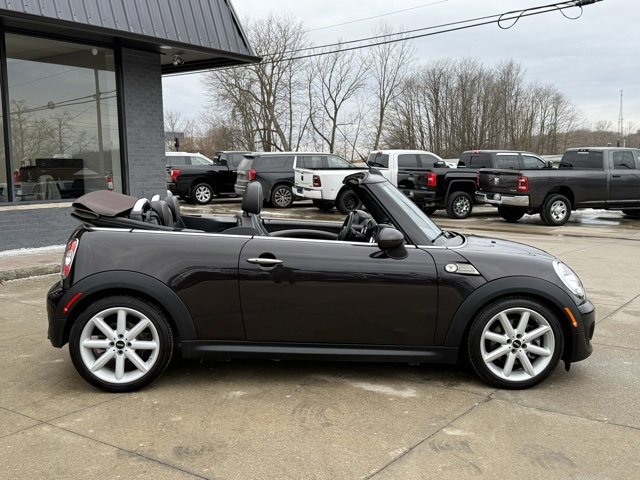 Used 2015 MINI Cooper S image 19