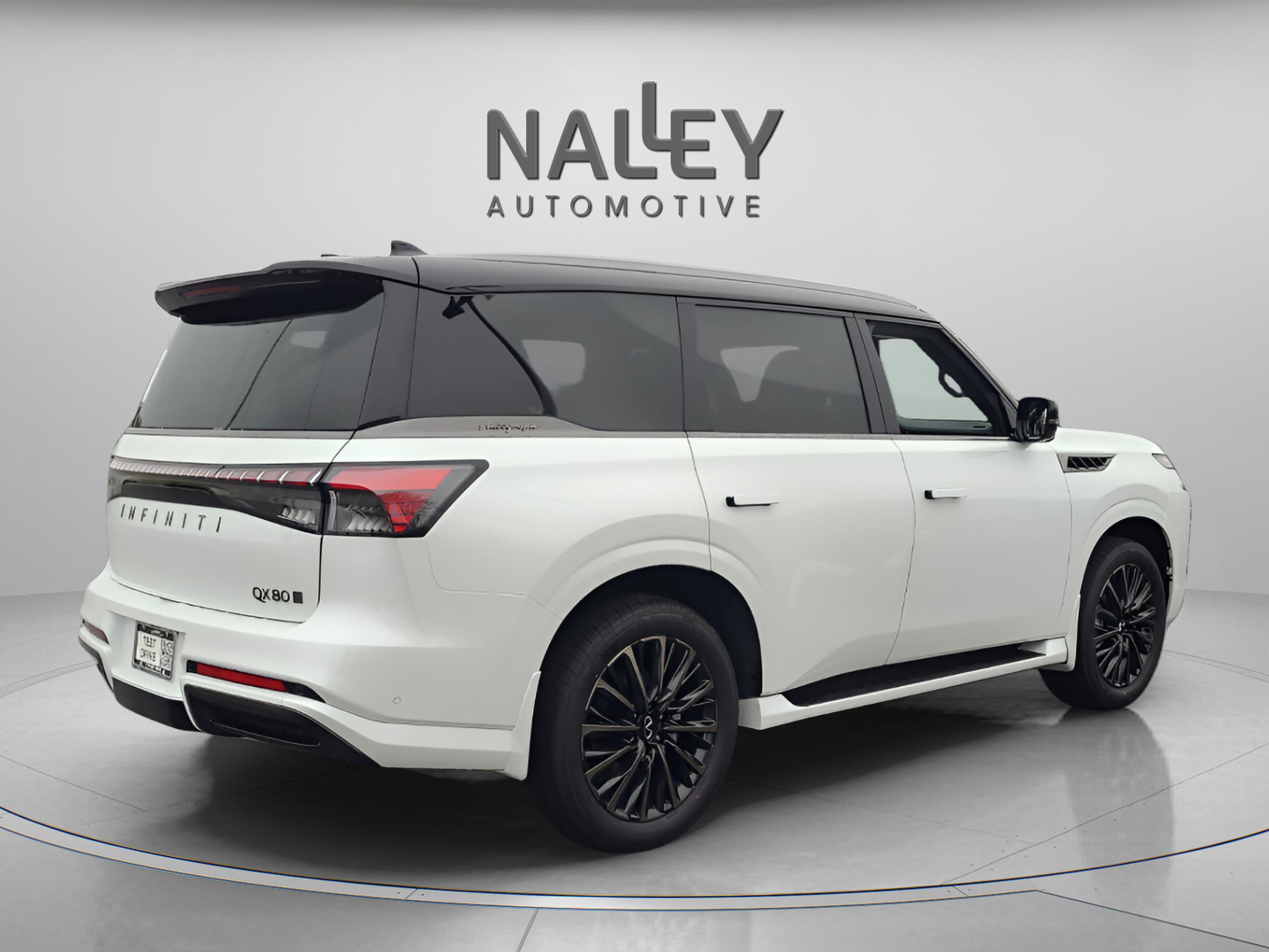New 2026 INFINITI QX80 Autograph w/ Premium Cargo Package image 5