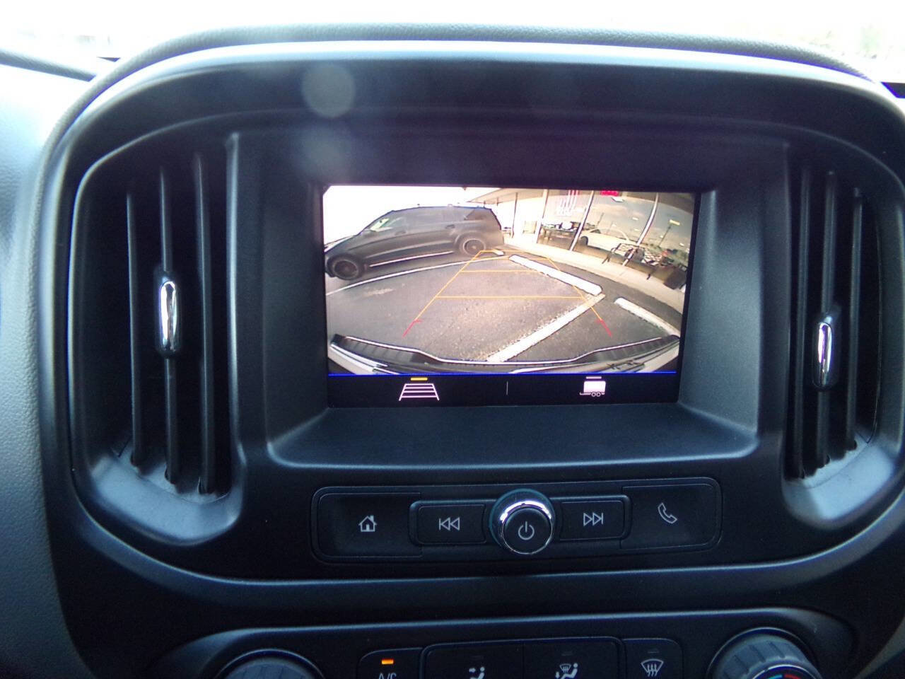 Used 2020 Chevrolet Colorado W/T w/ Custom Special Edition image 29