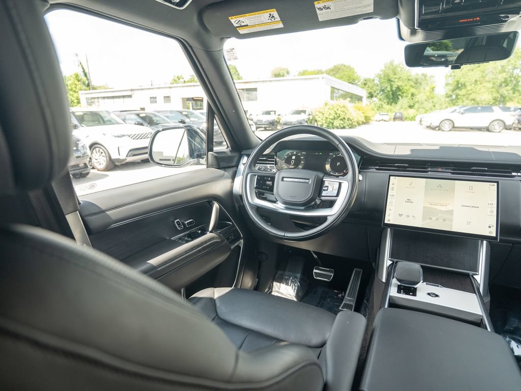 Used 2024 Land Rover Range Rover SE AWD/4WD image 19