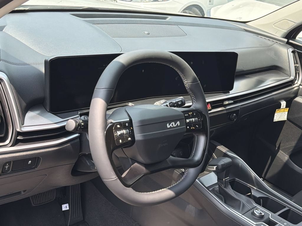 New 2026 Kia Sorento LX FWD image 19