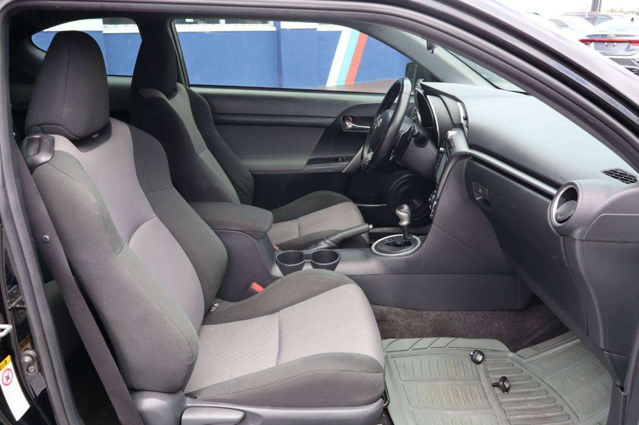 Used 2016 Scion tC FWD image 15
