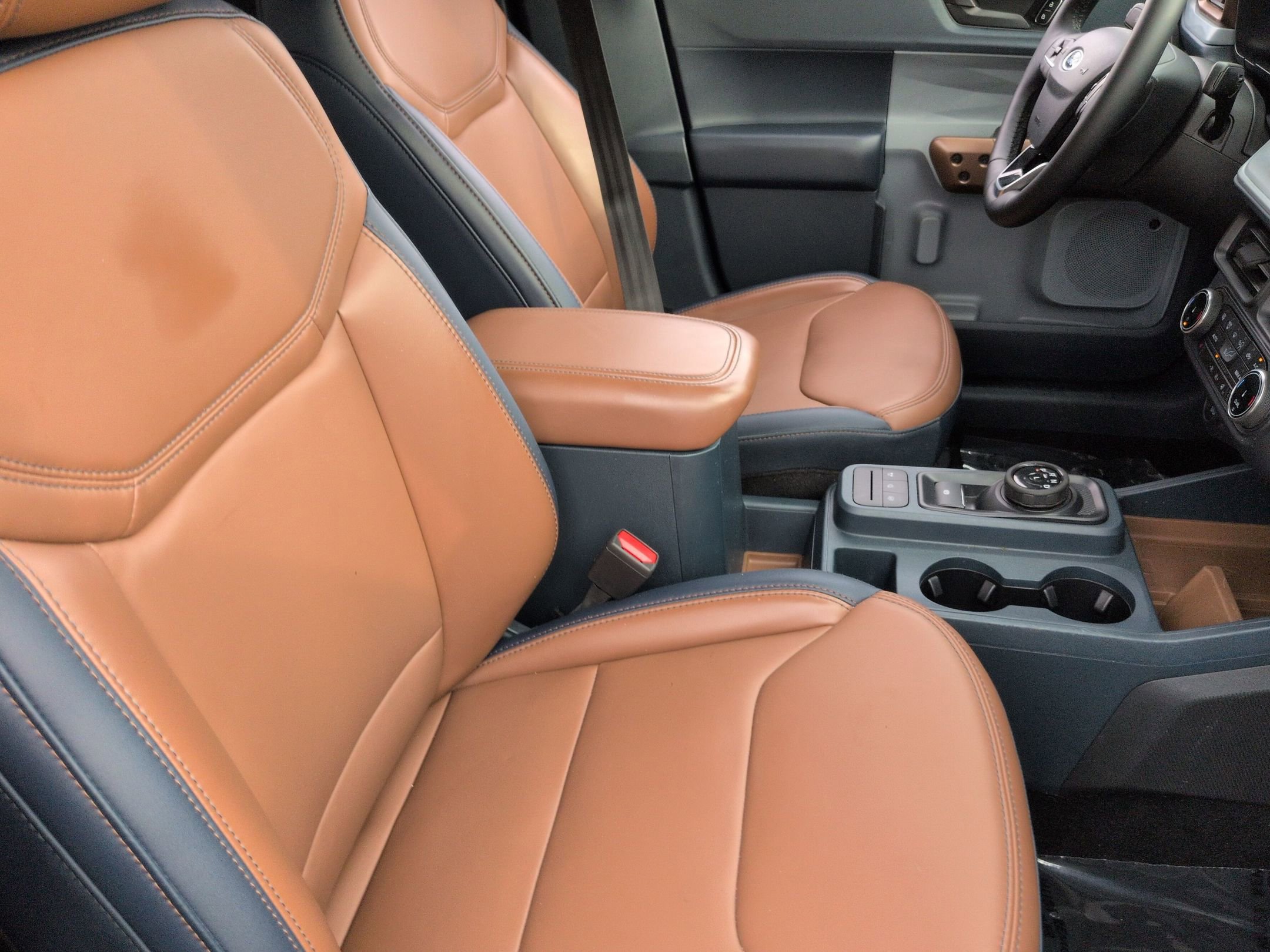 Certified 2024 Ford Maverick Lariat image 34