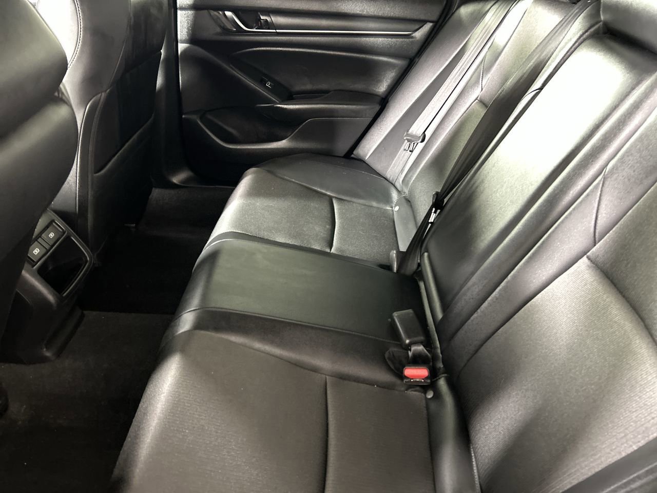 Used 2022 Honda Accord Sport image 24
