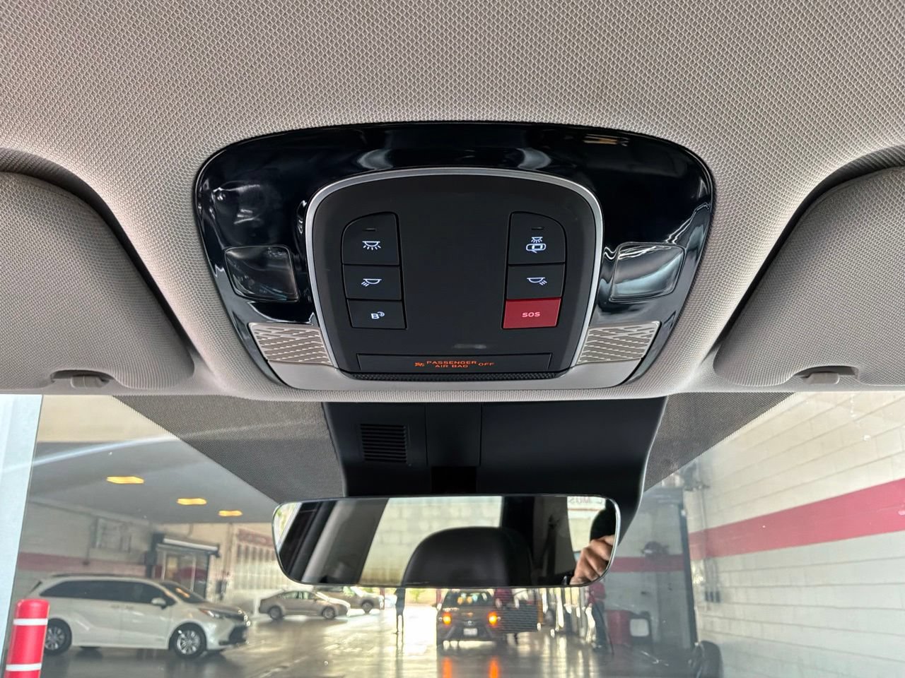 Used 2025 Hyundai Palisade SEL FWD image 18