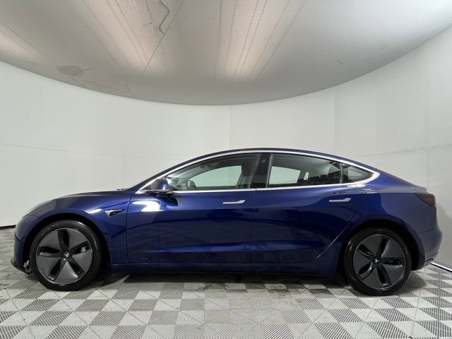 Used 2018 Tesla Model 3 image 4