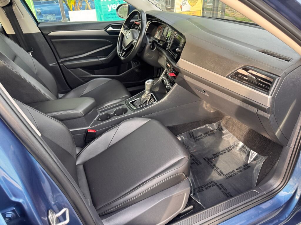 Used 2019 Volkswagen Jetta SE image 9