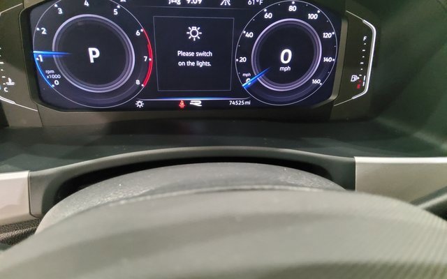 Used 2022 Volkswagen Atlas SEL R-Line image 36