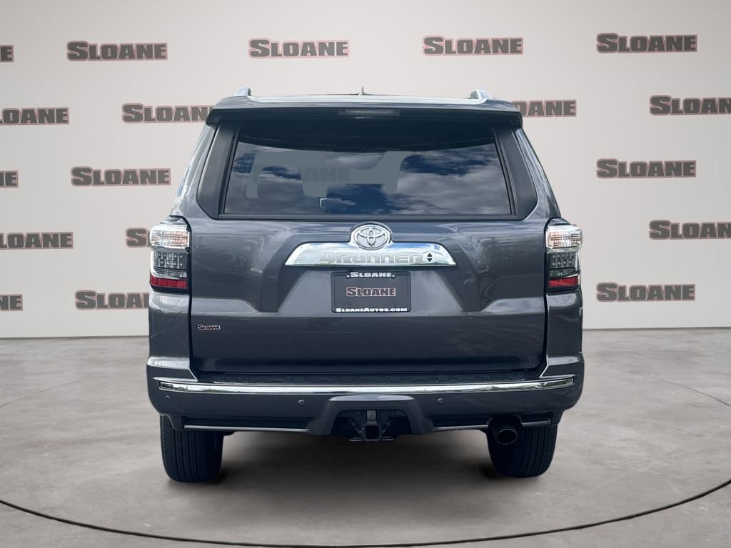 Used 2023 Toyota 4Runner Limited AWD/4WD image 4