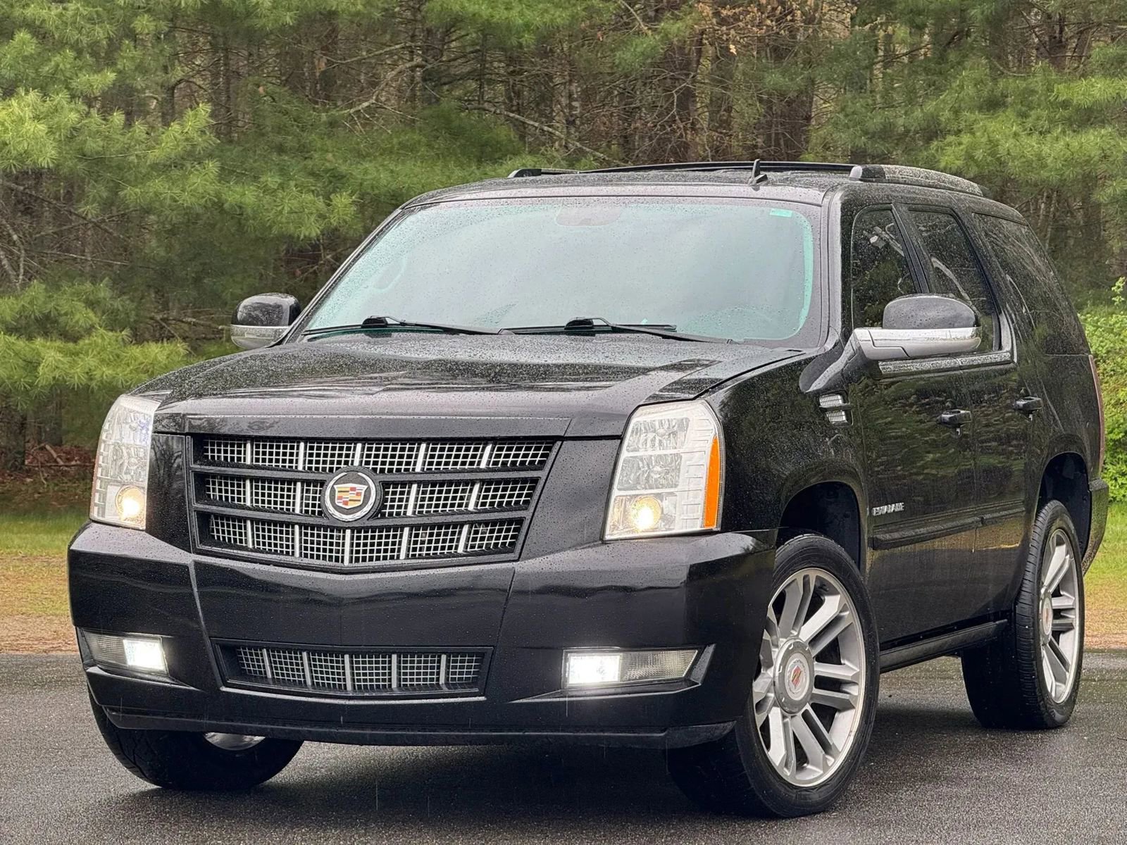 Used 2014 Cadillac Escalade Premium AWD/4WD image 1