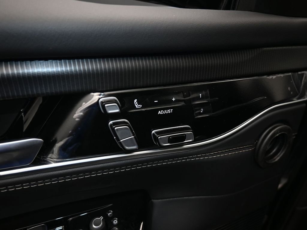 Used 2024 Jeep Grand Wagoneer L Series II w/ Quick Order Packagew 28T image 14