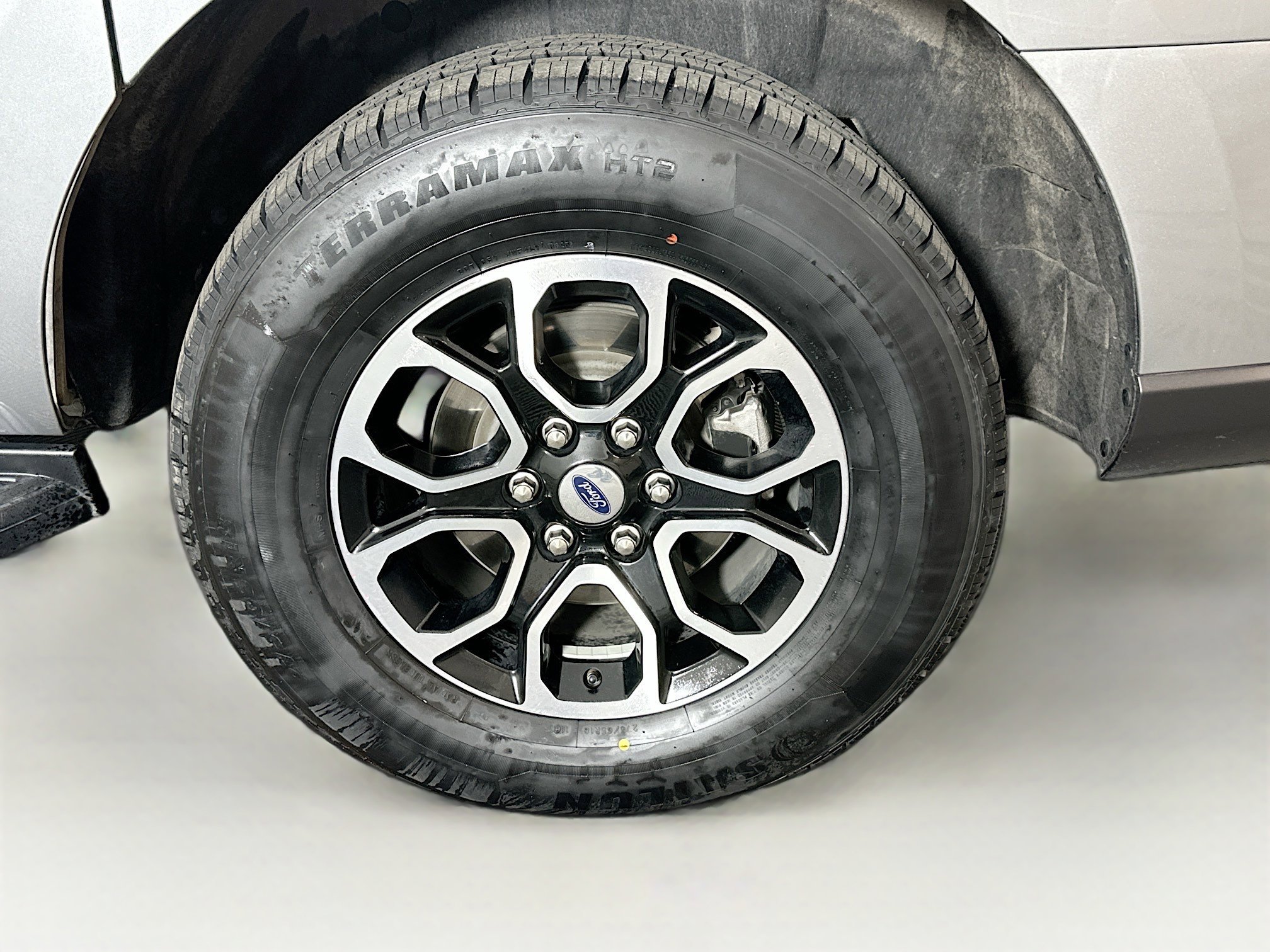 Used 2024 Ford Expedition Max XLT image 11