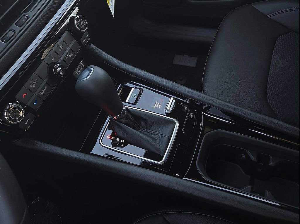 New 2026 Jeep Compass Latitude AWD/4WD image 20