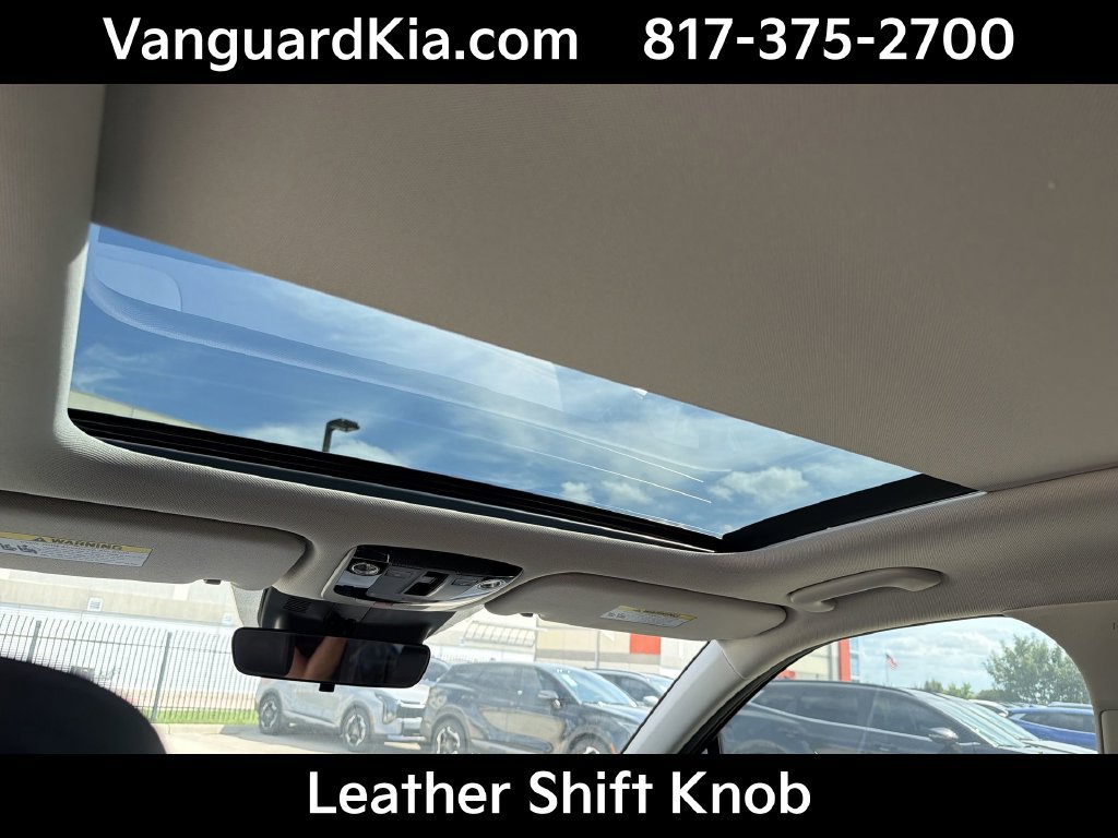 Certified 2026 Kia Sorento S w/ S Panoramic Sunroof Package FWD image 19