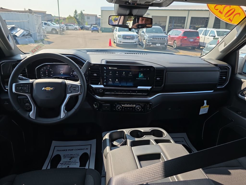 New 2025 Chevrolet Silverado 1500 LT image 13