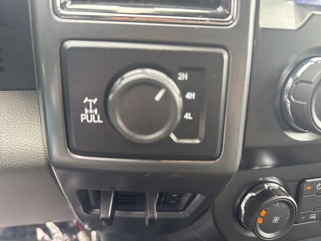 Used 2022 Ford F350 XLT w/ Snow Plow Prep Package image 24
