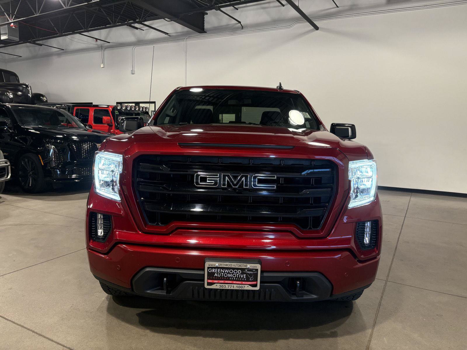 Used 2022 GMC Sierra 1500 Elevation w/ Driver Alert Package I AWD/4WD image 8