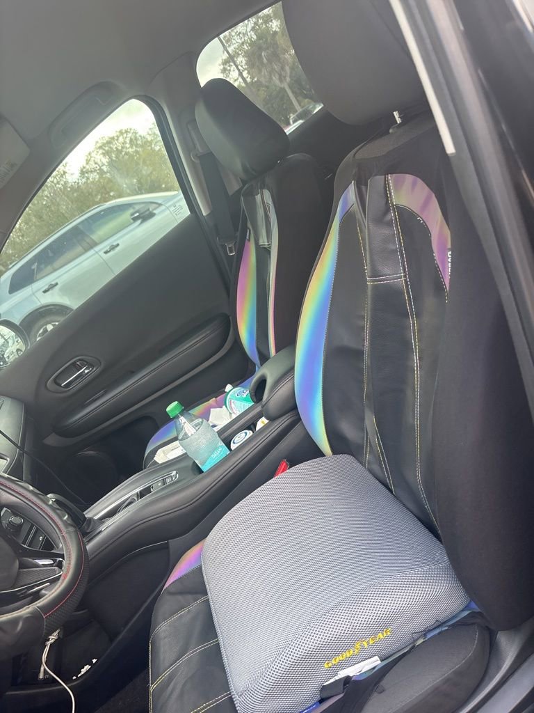 Used 2019 Honda HR-V LX image 7