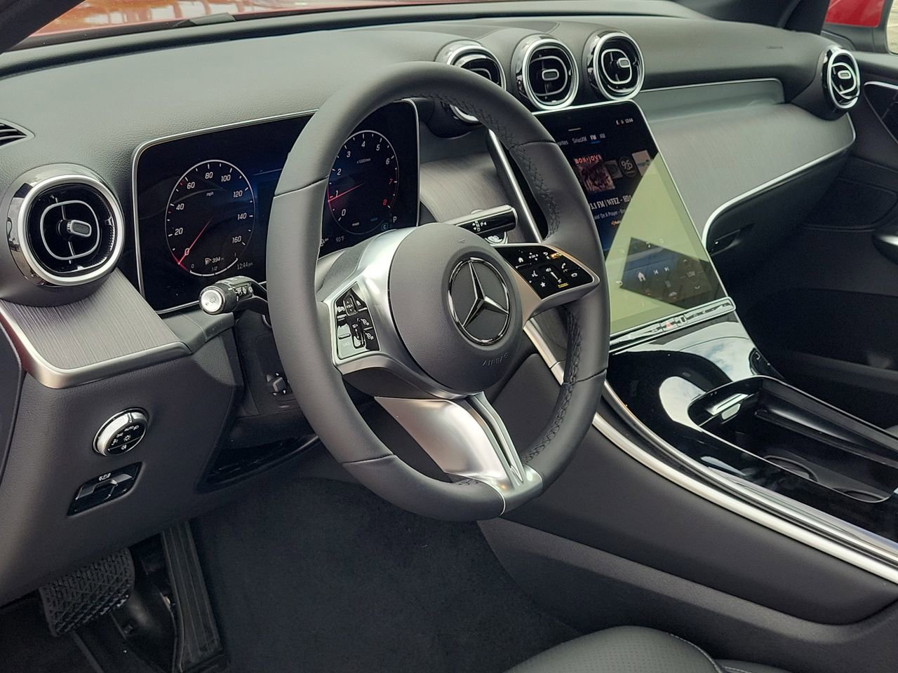 New 2026 Mercedes-Benz GLC 300 image 19
