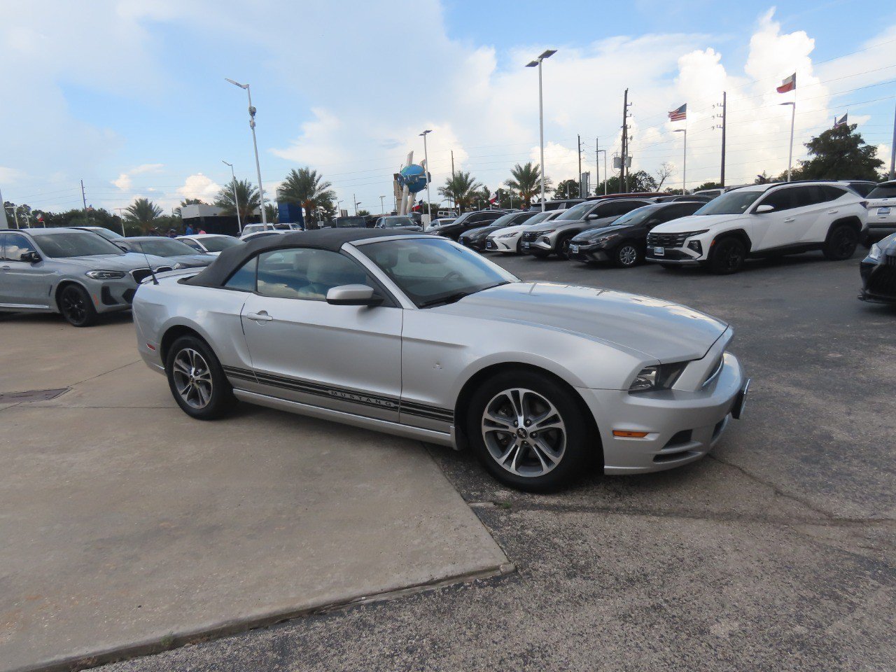 Used 2014 Ford Mustang Premium w/ Comfort Package RWD image 7
