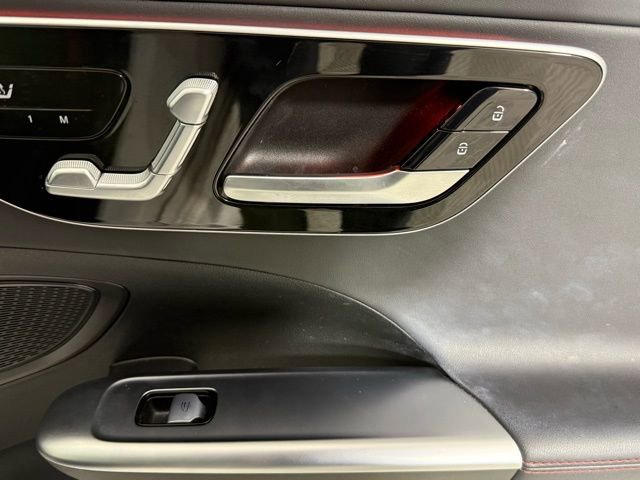 Used 2023 Mercedes-Benz C 43 AMG 4MATIC Sedan image 34