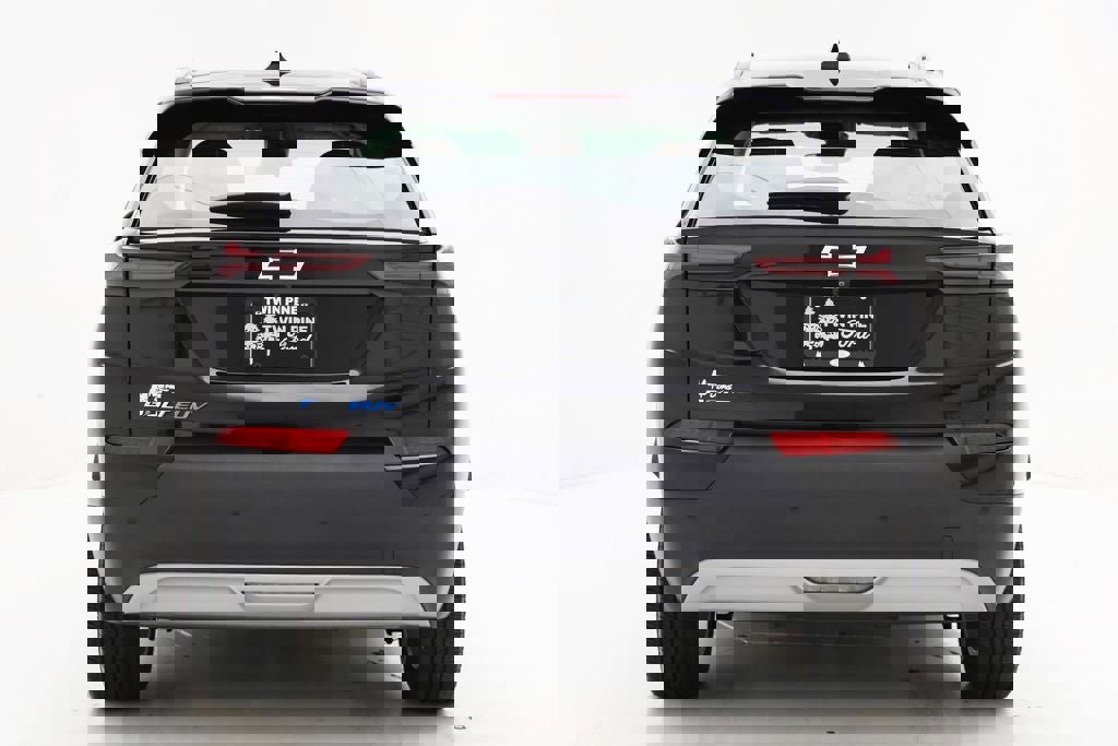 Used 2023 Chevrolet Bolt EUV LT w/ Comfort Package image 7