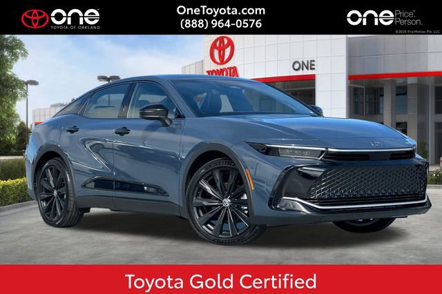 Certified 2026 Toyota Crown AWD/4WD image 1