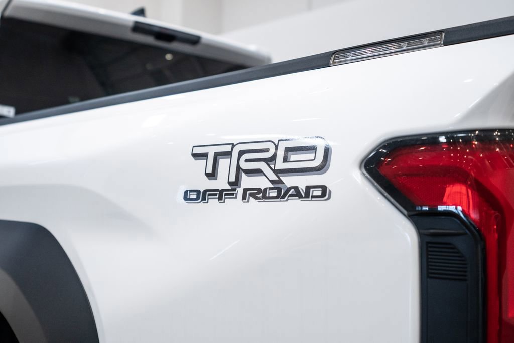 Certified 2024 Toyota Tacoma TRD Off-Road image 14