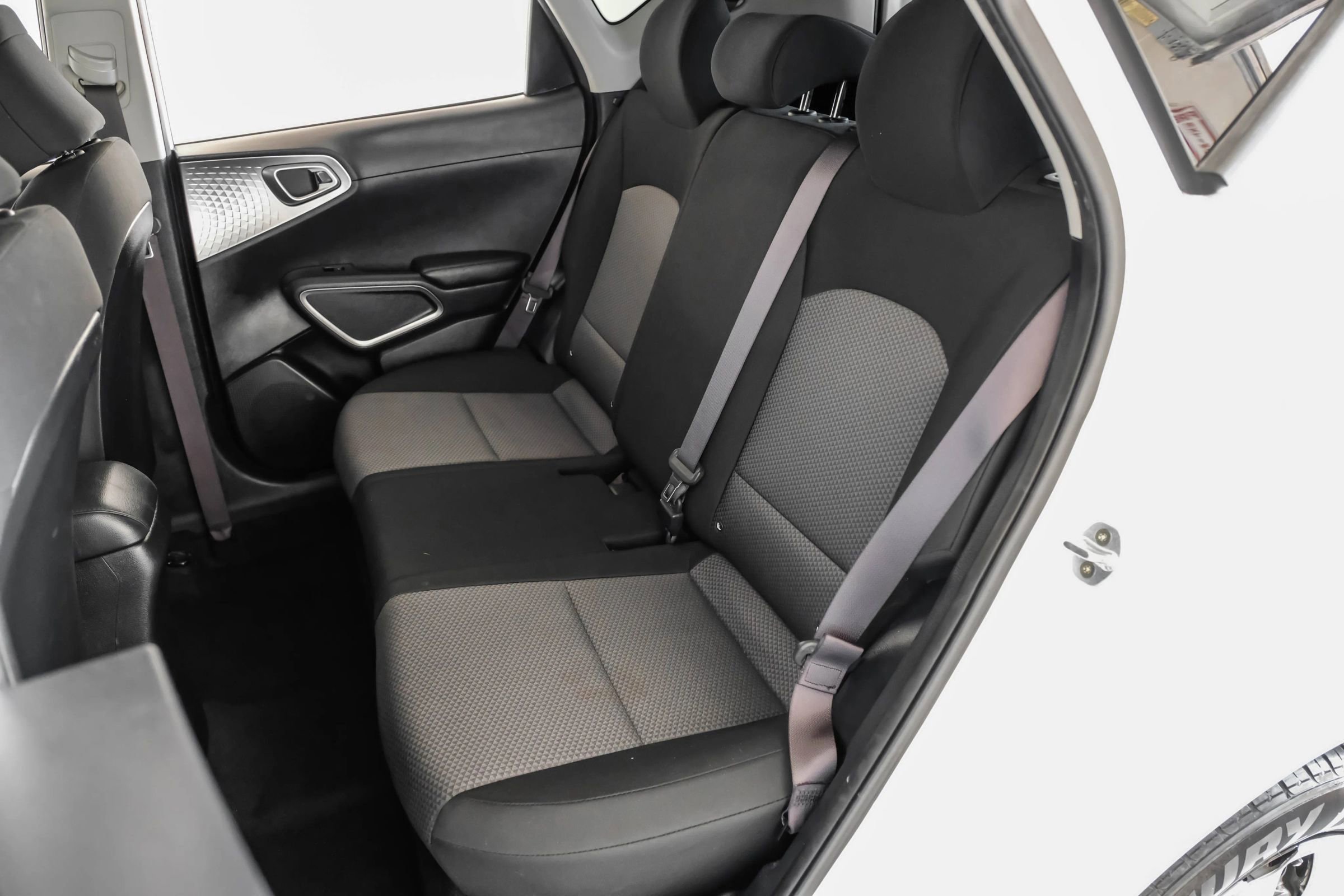 Used 2020 Kia Soul LX image 37