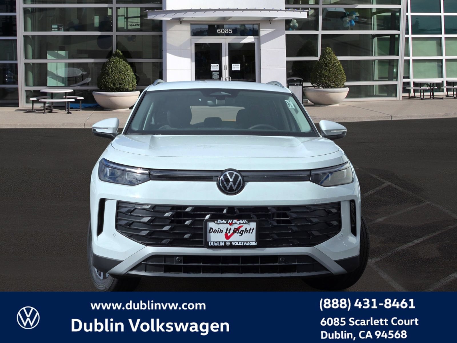New 2026 Volkswagen Tiguan S AWD/4WD image 2