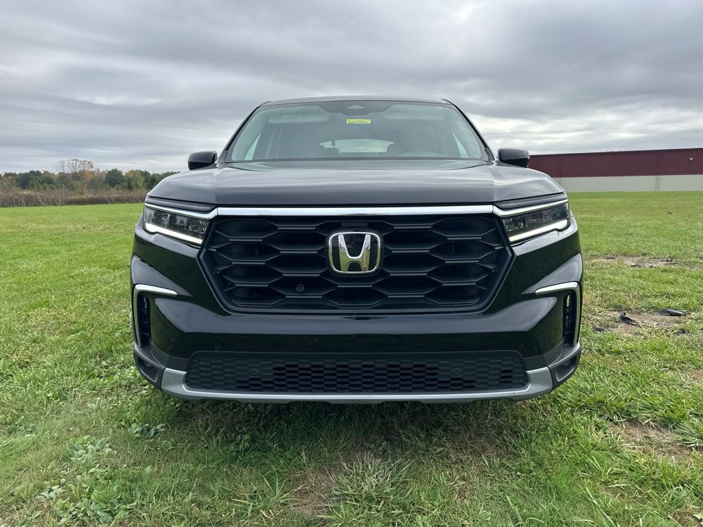 Used 2024 Honda Pilot EX-L image 2
