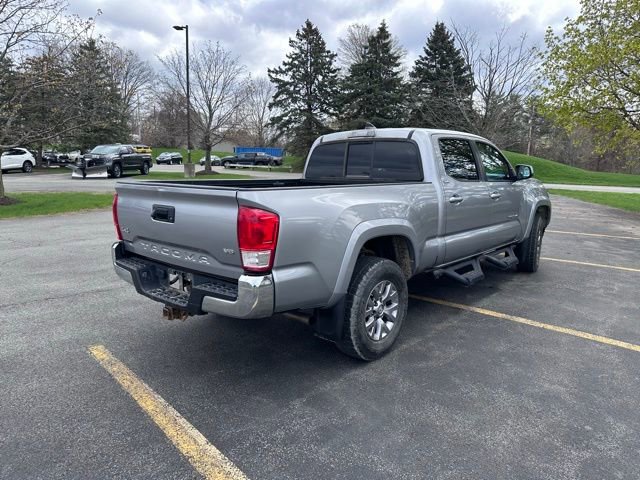 Used 2017 Toyota Tacoma SR5 w/ Tow Package image 3