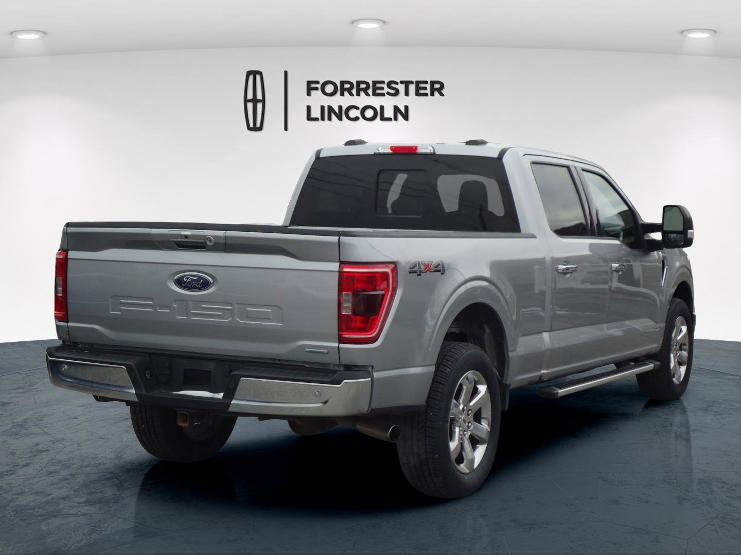 Used 2022 Ford F150 XLT w/ Equipment Group 302A High image 3