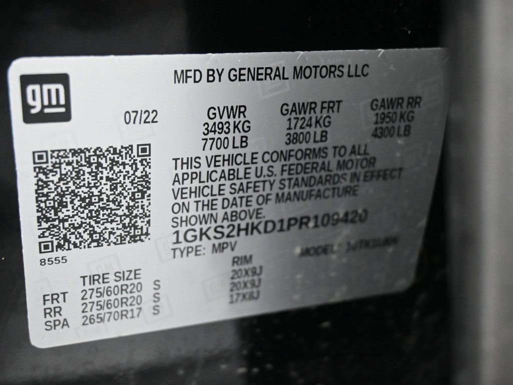 Used 2023 GMC Yukon XL AT4 w/ AT4 Premium Package image 9