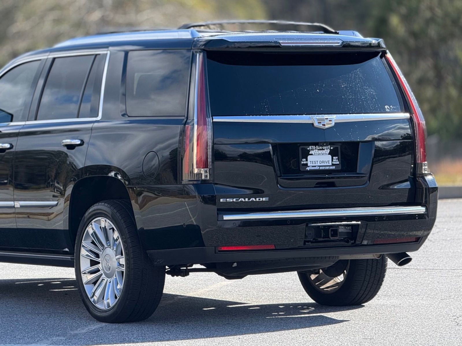 Used 2019 Cadillac Escalade Platinum image 49
