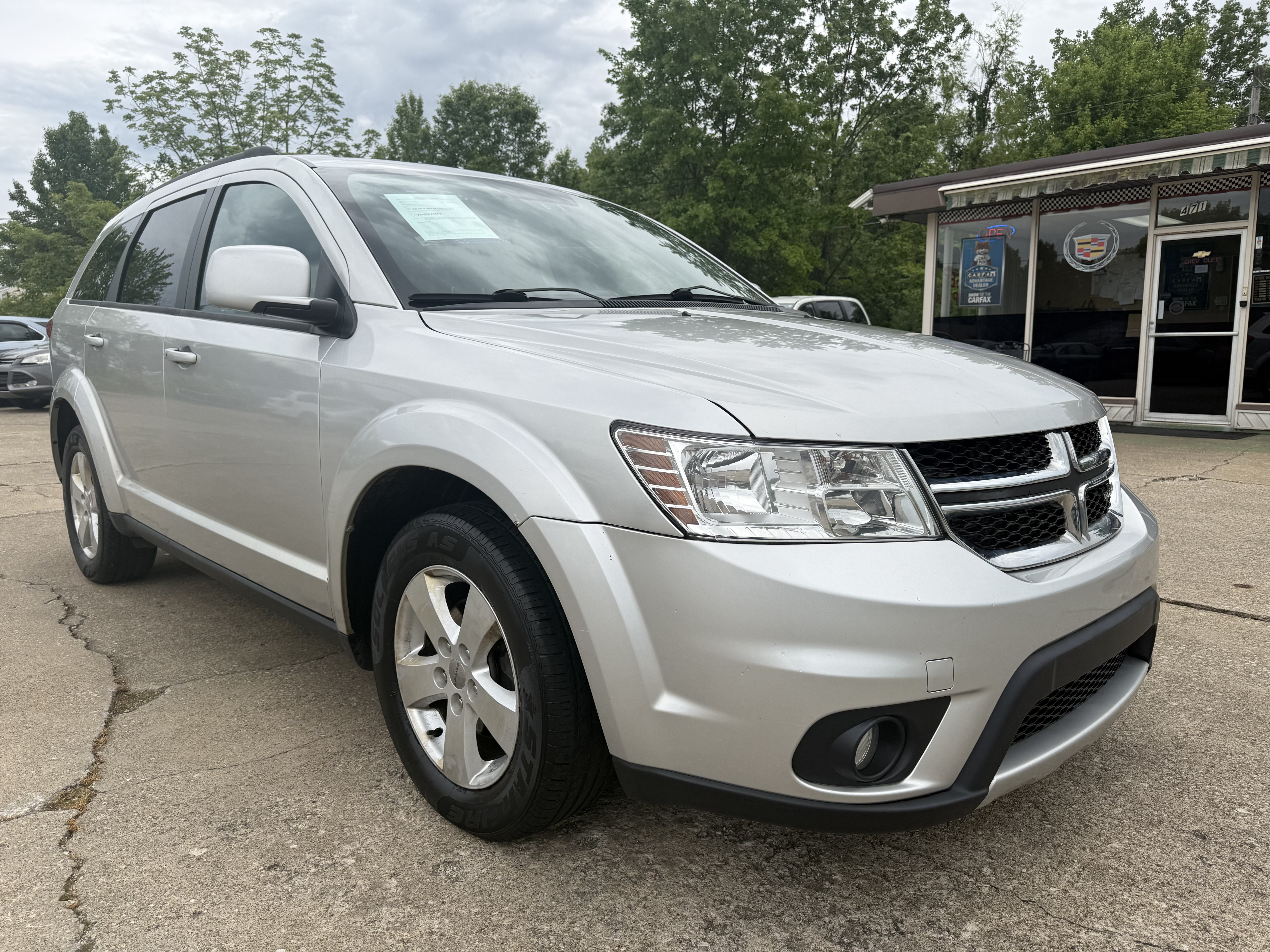 Used 2012 Dodge Journey SXT w/ Popular Equipment Group AWD/4WD image 2