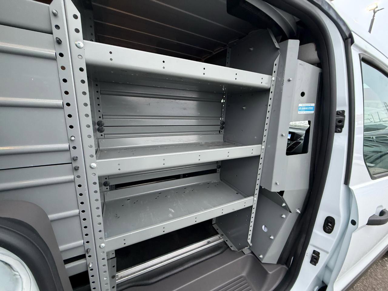 Used 2022 Ford Transit Connect XL image 31