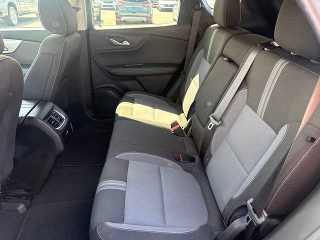 Used 2025 Chevrolet Blazer LT FWD image 22