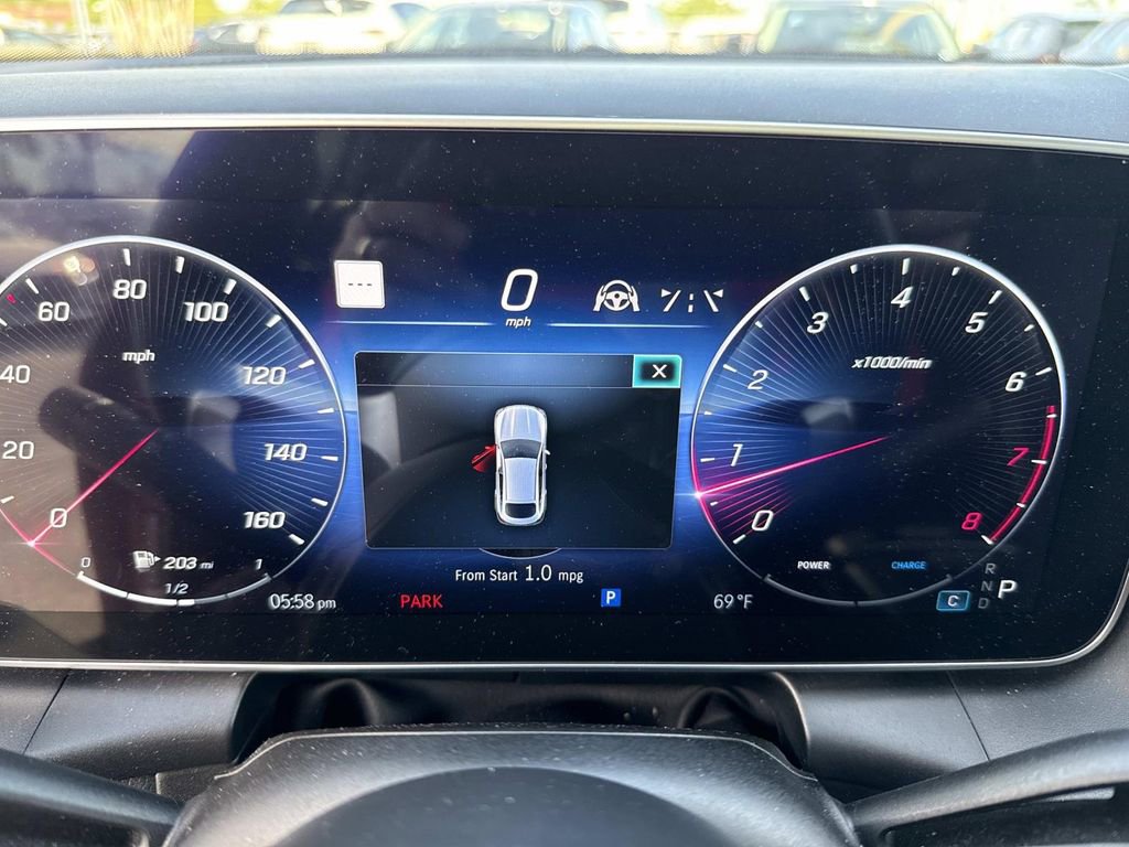 Used 2024 Mercedes-Benz GLC 300 4MATIC image 38