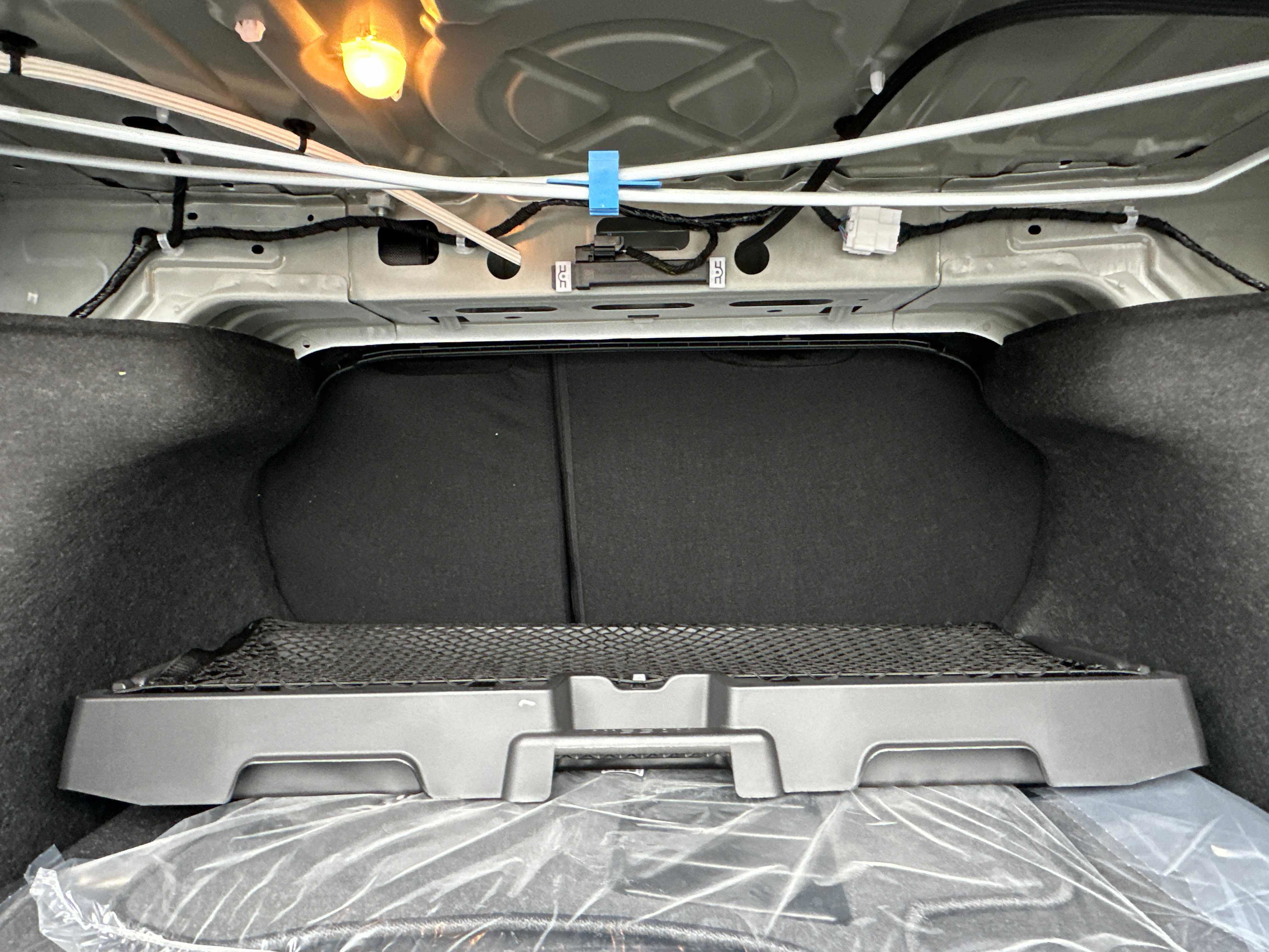 New 2026 Nissan Sentra SR w/ Floor Mat Package FWD image 16