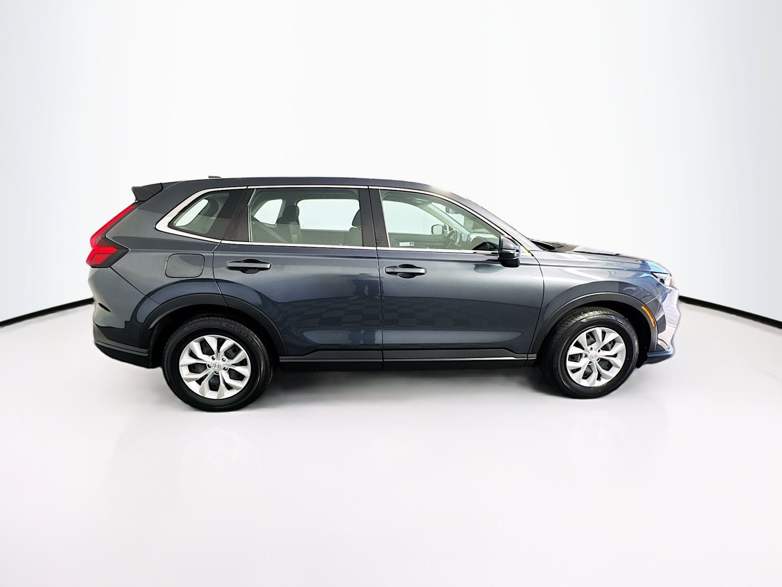 Used 2024 Honda CR-V LX image 9