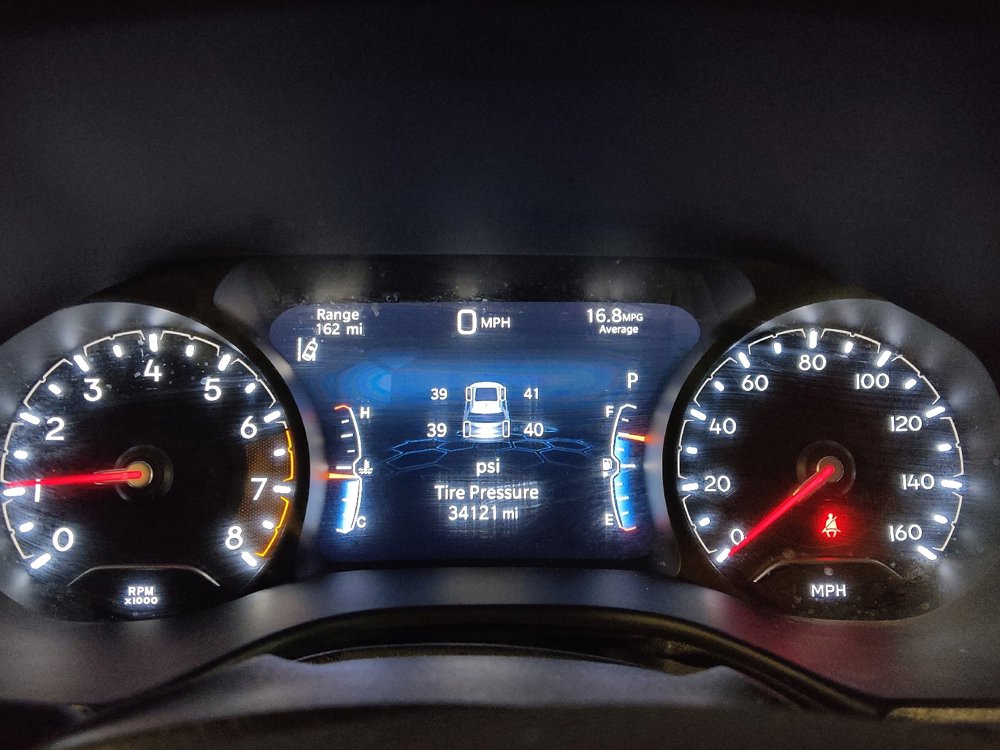 Used 2024 Jeep Compass Sport image 23