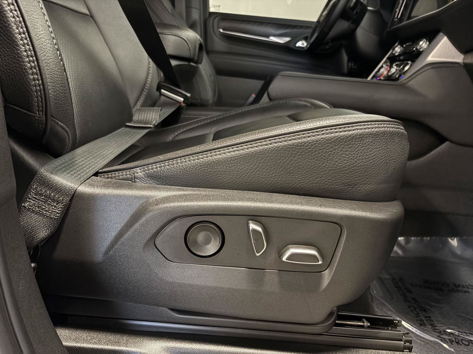 Used 2023 GMC Yukon Denali AWD/4WD image 62