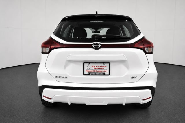 Used 2024 Nissan Kicks SV FWD image 5
