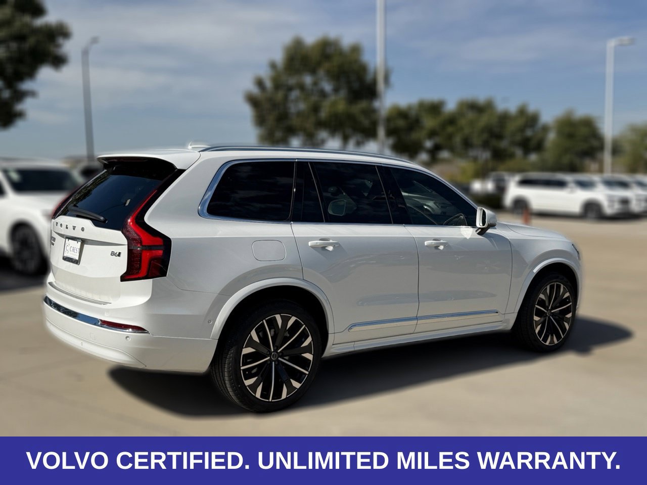 Certified 2026 Volvo XC90 B6 Plus AWD/4WD image 12
